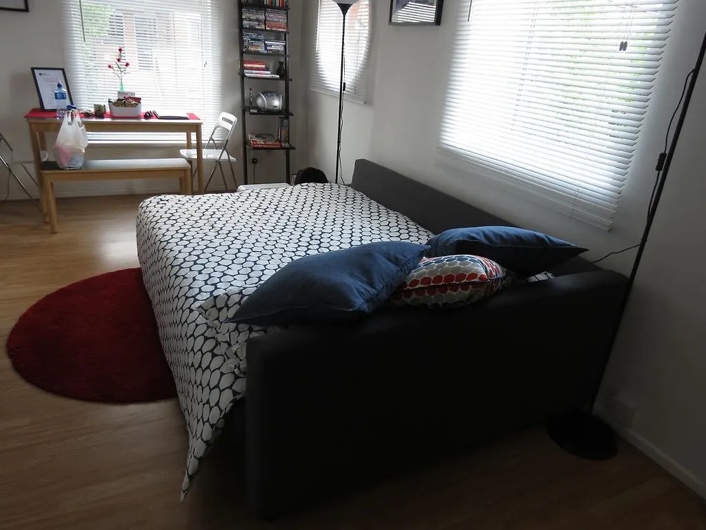 Fantastic Central Location - Parking - Business Or Leisure Belfast